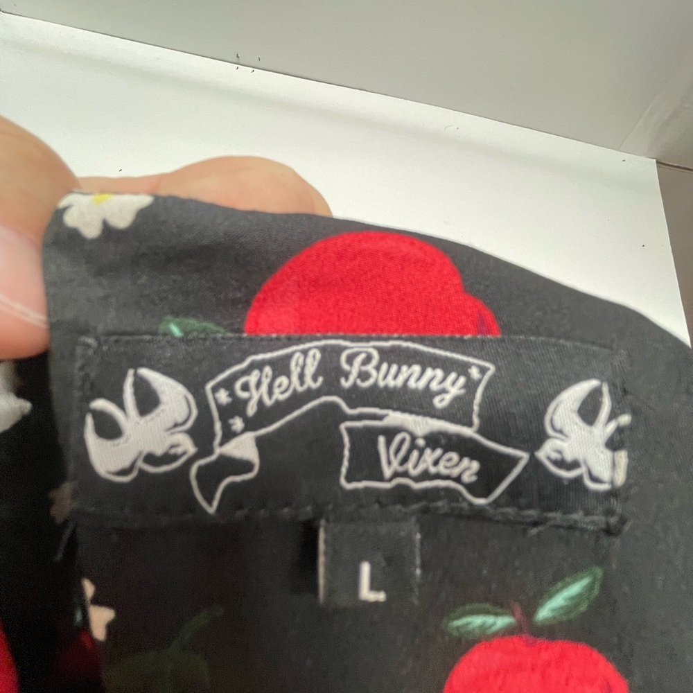 Hell Bunny Vixen Black Midi Dress with Red Apple & White Floral Dot Print - Picture 4 of 4